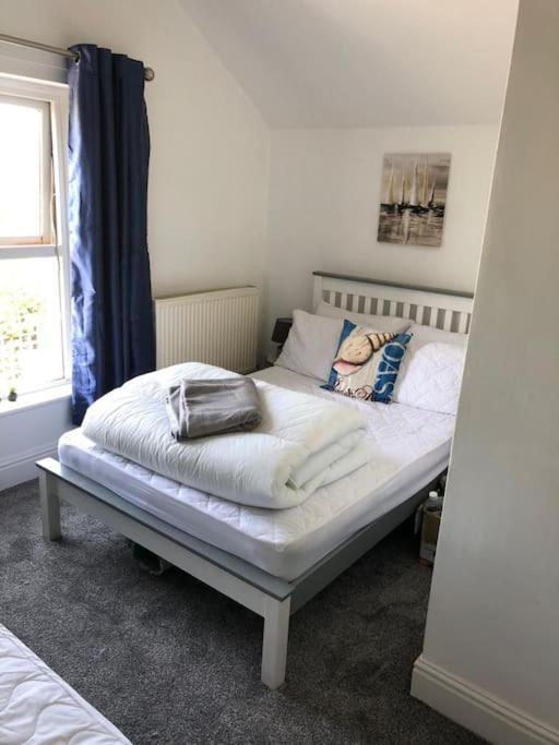 First Floor Apartment With Mountain Views Tywyn Extérieur photo